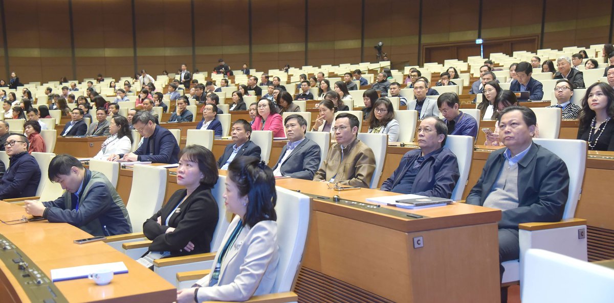 dbndtv's tweet photo. Chủ tịch Quốc hội Vương Đình Huệ: 2023 là một năm bận rộn, vất vả, nhưng cũng rất thành công của Quốc hội! https://t.co/EMvUSDx69m