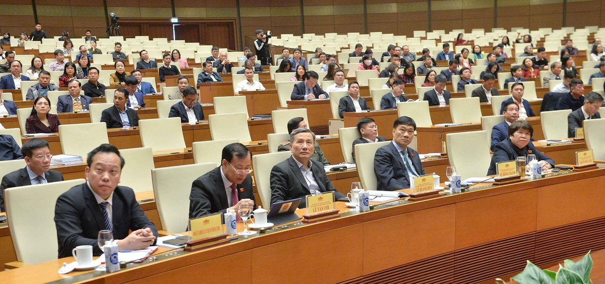 dbndtv's tweet photo. Chủ tịch Quốc hội Vương Đình Huệ: 2023 là một năm bận rộn, vất vả, nhưng cũng rất thành công của Quốc hội! https://t.co/EMvUSDx69m