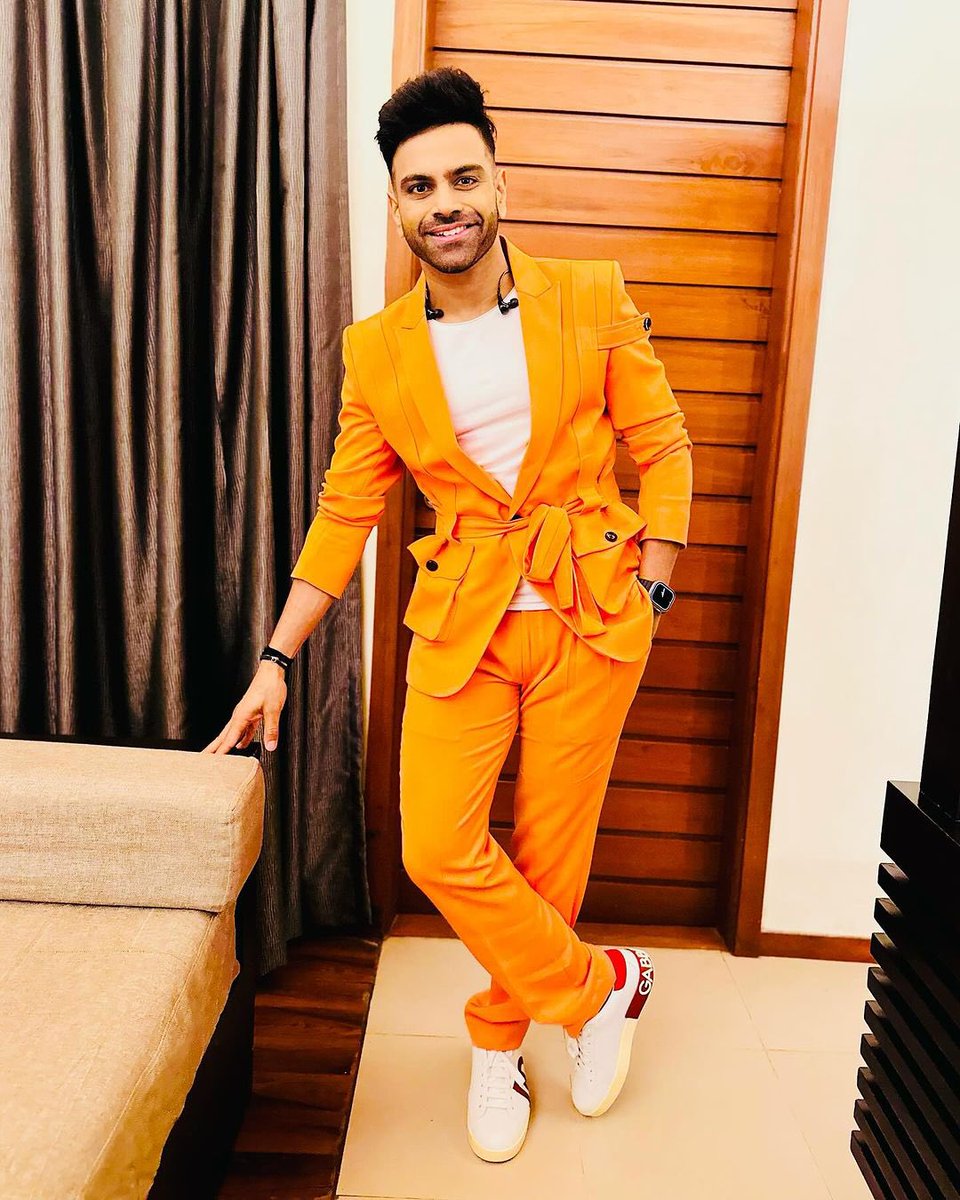 Sreeram_singer's tweet image. Hyderabad 🧡

#SRC #Sreeramachandra