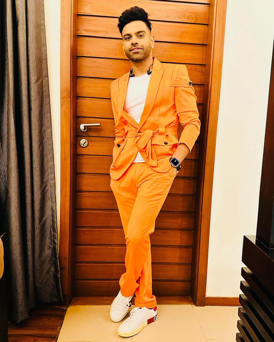 Sreeram_singer's tweet image. Hyderabad 🧡

#SRC #Sreeramachandra