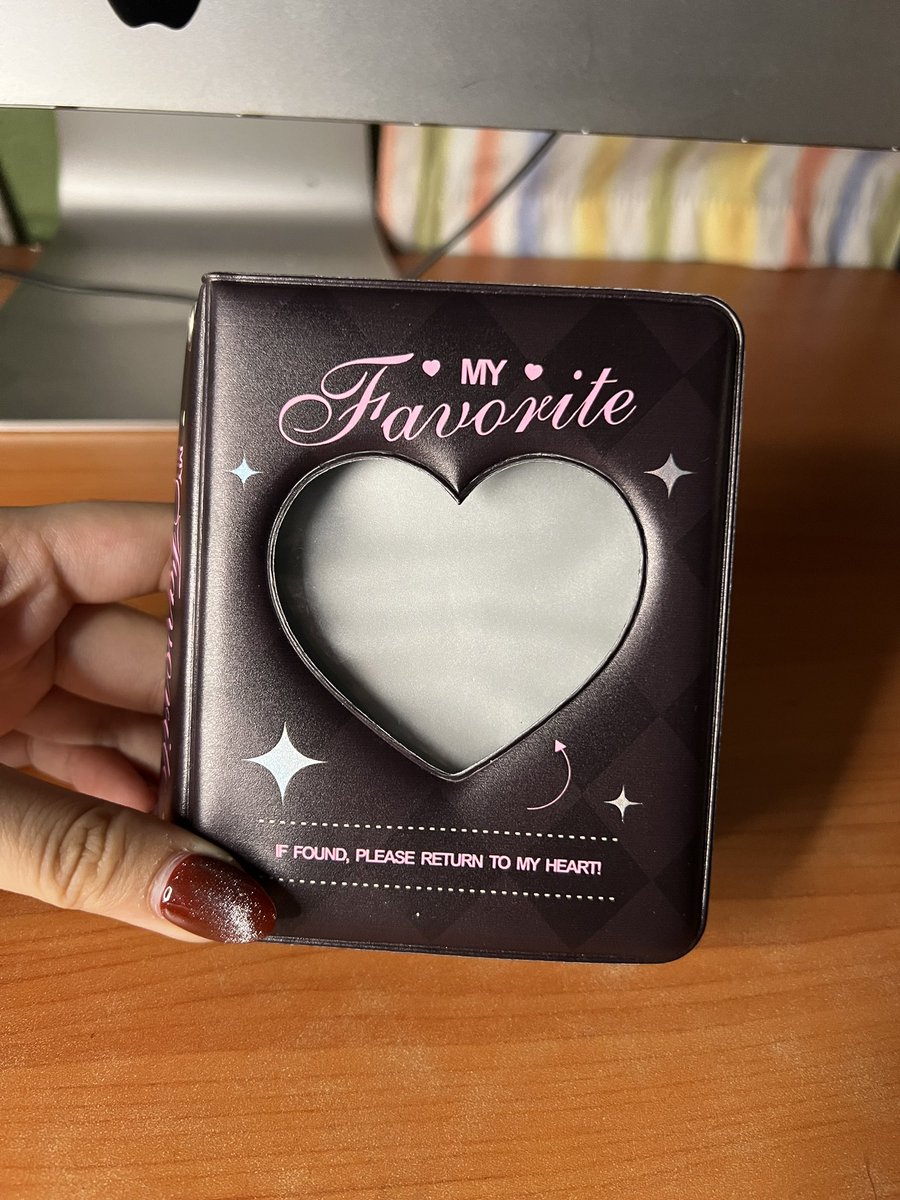 pradicart's tweet image. wts lfb ph

cometscrush 1p my favorite collect book with PVC sleeves

✺ 250 payo
✺ onhand | good condi but x sensiti
✺ mop: gcash | mod: sdd, j&amp;amp;t

reply/dm to claim
no rush shipping

t. collbook kpop pc photocard