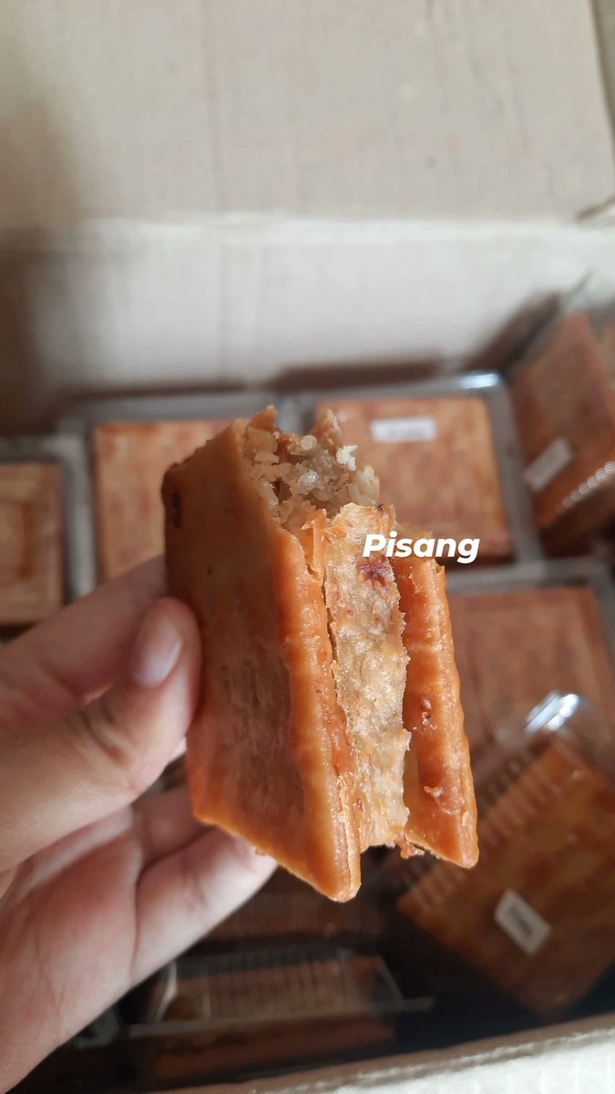 EndangAlfarizy's tweet photo. @chiaruuya Maaf izin ka. Yang berkenan boleh bantu RT nya 🙏 karna lagi sepi banget..
Semoga ada yg mau jajan
kue gabin ubi ungu, tape, pisang, ketan dan isi ragout
3ribu satunya ( buatan sendiri )
Pengiriman dari Bogor🙏 dikirim jauh pun aman..
Daerah bogor bisa cod di surken / gosend https://t.co/5daPcAO53k