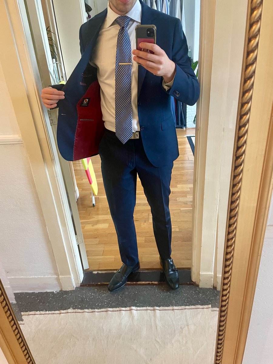 @MasterM78092304  wanted me to suit up again. So I did of course, in my new suit, new shirt and new tie.