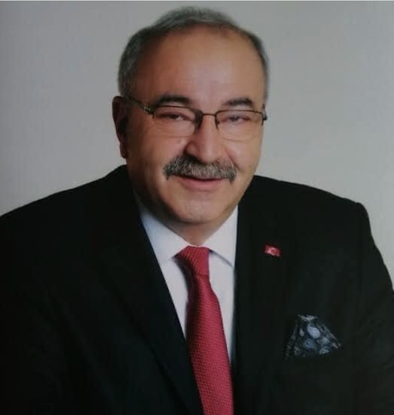 MHP teşkilatımızın Kars Sarıkamış belediye başkanımız Sayın Harun hayali bey hayatını kaybetmiştir merhum başkanımıza yüce Allah’tan rahmet kederli ailesine sevenlerine sabırlar diliyorum tüm Sarıkamışlıların başı sağolsun