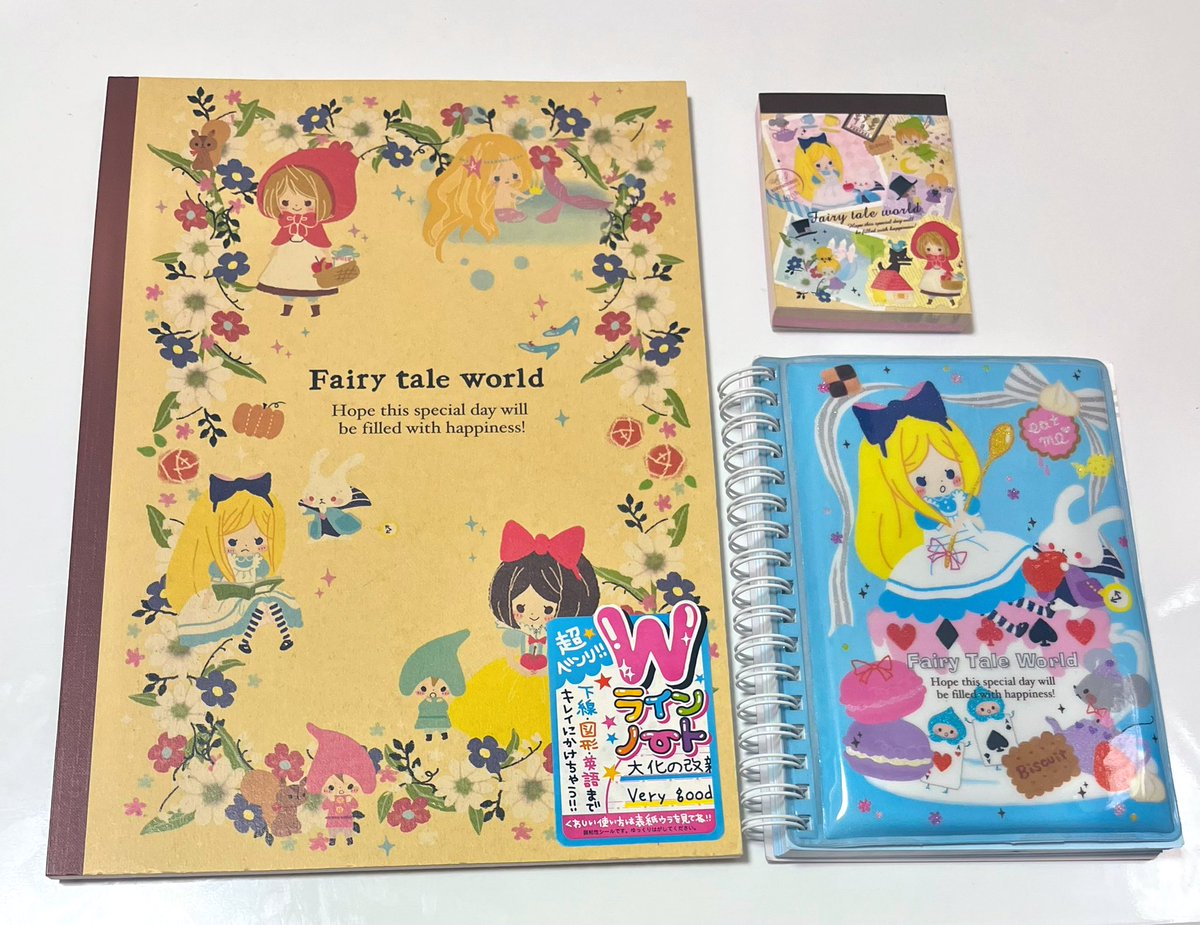 kawaii_0906's tweet photo. 昔流行ってたアリス柄の文具類集めた🎶
当時1枚目と4枚目が特に好きだった🫶 https://t.co/H7hlL0Ztj9