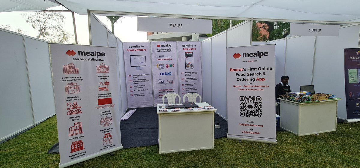 mealpe_app's tweet photo. Proud moment at the IIC Regional Meet 2023! 🙌🏼 Thrilled to be recognized by the Government of India for our startup Mealpe. 🌟 Grateful for this incredible achievement! 🏆 #IICRegionalMeet2023 #GovernmentRecognition #StartupPride #mealpe https://t.co/IXS8C9tmdx