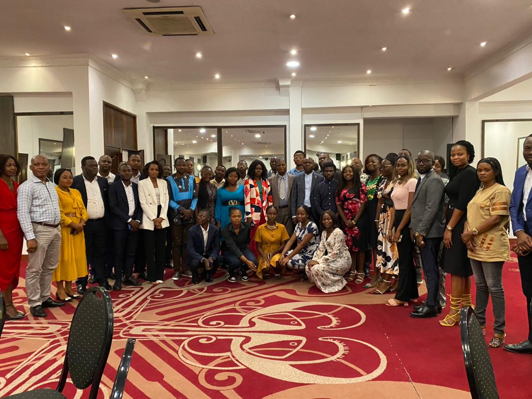 Fondation Marie Claire (@clairefondation) on Twitter photo #RDC_SANTEDESJEUNES: Renfircer le leadership rt la synergie d'actions des OSC partenaire du #PNSA, il se tirnt une session de task force #ADO_JEUNE d'evaluation d'activités de promotion de la santé menèes à l'endroit des jeunes de la RDC.
La <a href="/ClaireFondation/">Fondation Marie Claire</a> en fait partie #RDC_SANTEDESJEUNES: Renfircer le leadership rt la synergie d'actions des OSC partenaire du #PNSA, il se tirnt une session de task force #ADO_JEUNE d'evaluation d'activités de promotion de la santé menèes à l'endroit des jeunes de la RDC.
La <a href="/ClaireFondation/">Fondation Marie Claire</a> en fait partie
