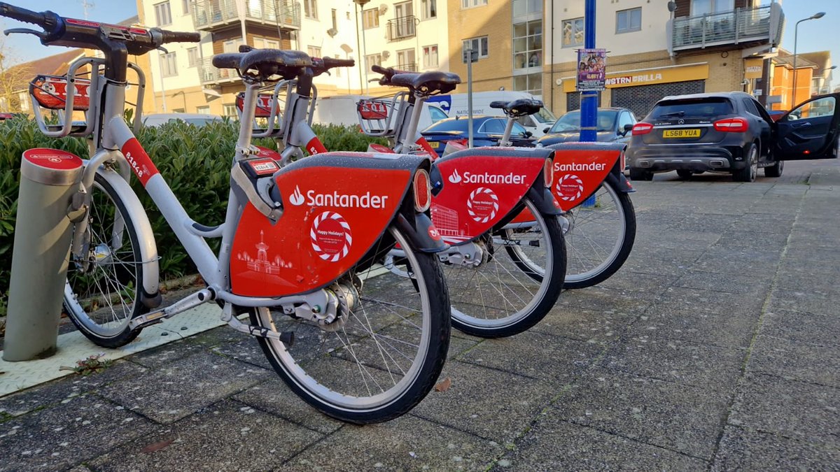 Last chance to unwrap a special gift this December with Santander Cycles MK! 🎊

Cycle your way to the winter markets and enjoy the festivities on our bikes.

Grab a free ride by entering the code found on our bikes and let your holiday adventure in #MiltonKeynes begin! 🚲