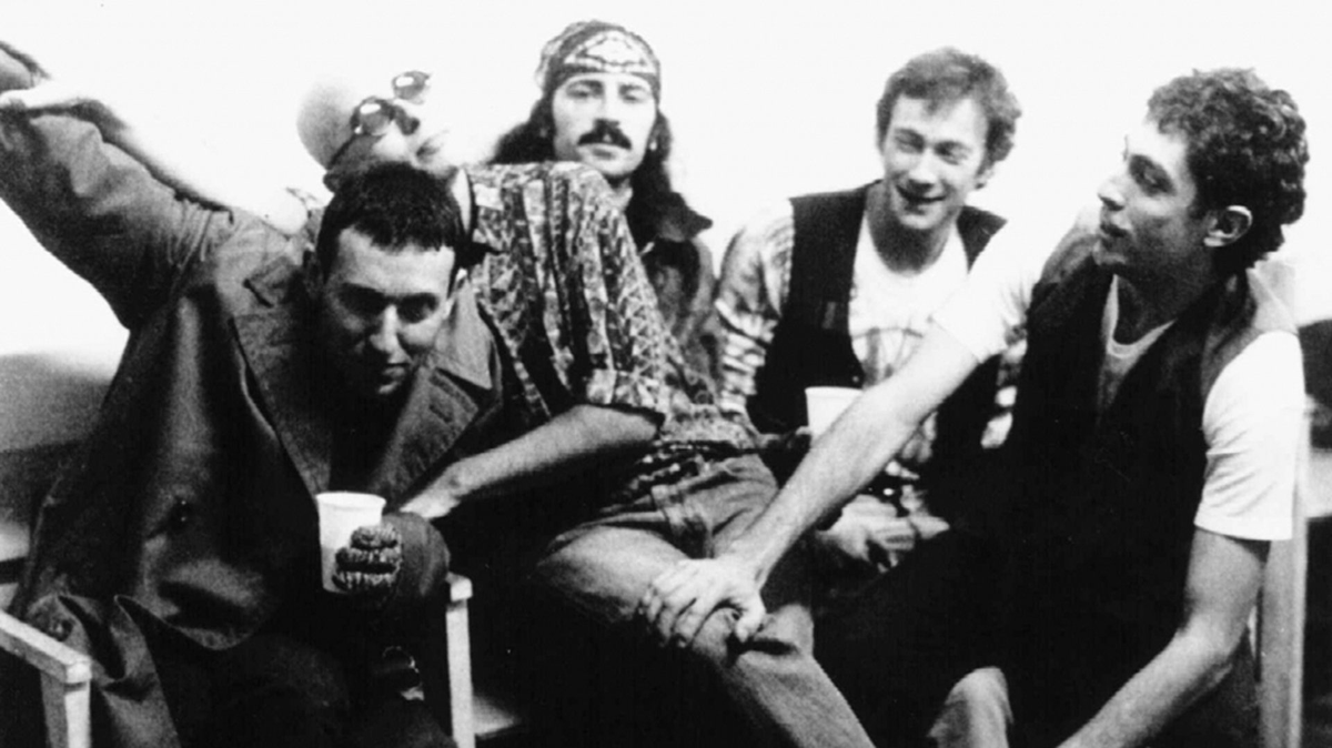 porqueTTarg's tweet photo. "Patricio Rey": 

Porque hoy, 28 de Diciembre, es el cumpleaños de Patricio Rey y sus Redonditos de Ricota. https://t.co/80Tn25ksgs