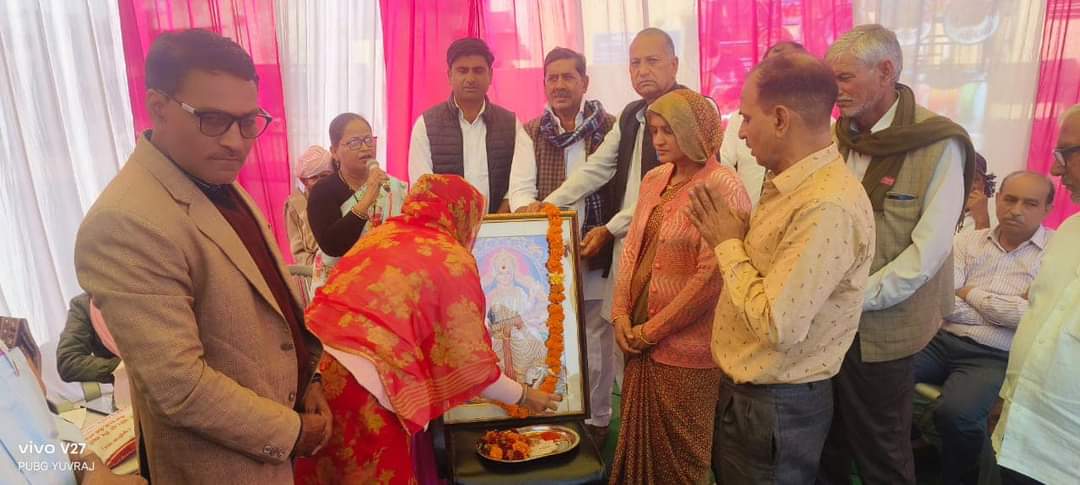 BadamDeviBJP's tweet photo. आदरणीय प्रधानमंत्री श्री @narendramodi जी की गारंटी, विकास और जनकल्याण की गारंटी है।
आज आमेर विधानसभा क��� ग्राम पंचायत गुढ़ासृजन एवं जालसू में विकसित “भारत संकल्प यात्रा” कैम्प का शुभारंभ किया एवं लाभार्थियों से संवाद किया।
@JPNadda @DrSatishPoonia https://t.co/1fQEflqc2r