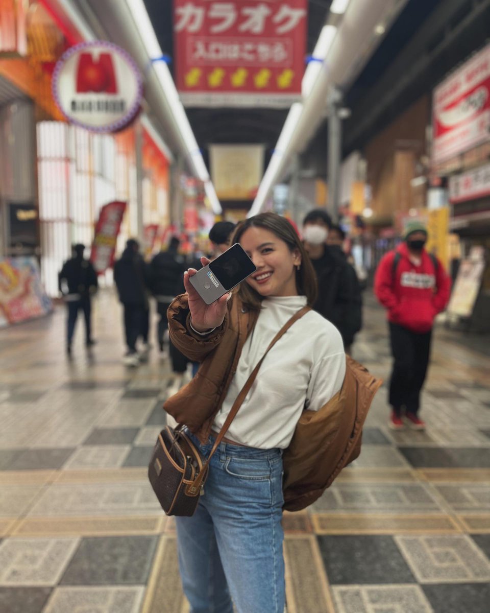moriss_selena's tweet photo. Touch down tokyo🤟👌 https://t.co/lRuQtC8EXO