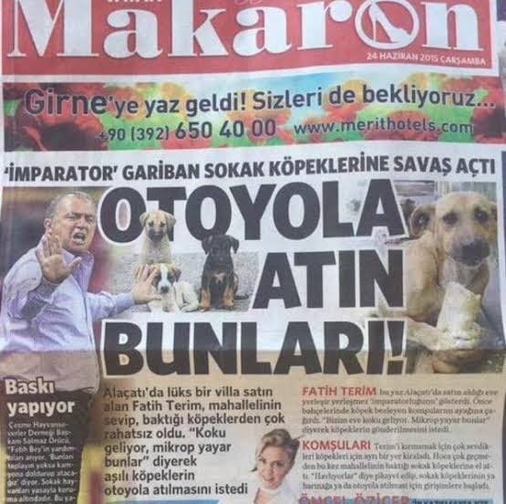 Okul cıkışı metroya binen liseliler