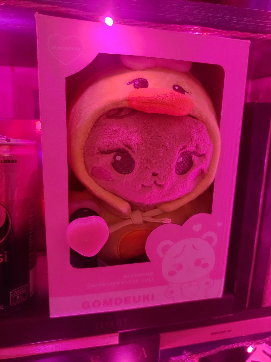 LiMaBean_077's tweet photo. Finally got the Ppeu onesie for my Gomdeuki!!

NGL I thought it wouldn't fit cause I bought it impulsively 😅 

I'm glad it worked out, 'cause it's sooo cute!!

Thank you @BeulpingShopPH
#BeulpingFEEDBACKS
#BLACKPINK
#GOMDEUKI
#PPEU https://t.co/al9Mtoqn2L