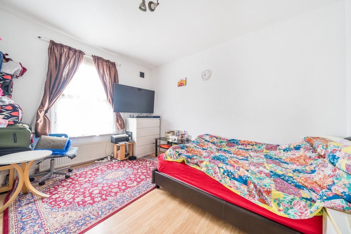 Simple Estate Agents tweet media