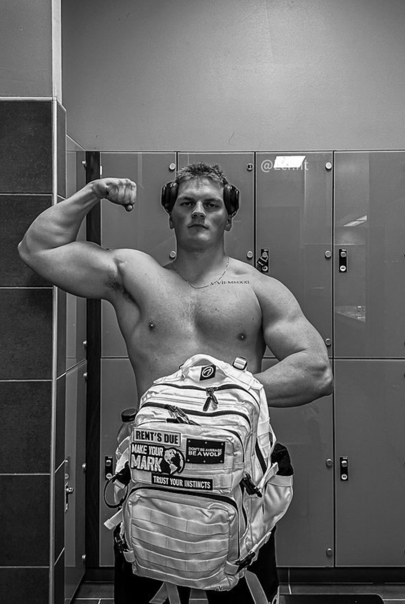 masterlonely22's tweet photo. Achieving maximum power, there is no other like me.
#cashmaster #findom #slave #cashslave #domination #alphagod #alphamuscle #cashfag #cashpig https://t.co/QlD04p1fvx