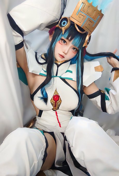 Twitterのコスプレ動画1