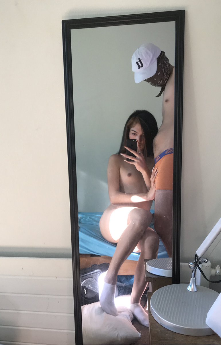 fransafadaaa's tweet photo. Oi bom dia 🔥🍼
 RT se quiser me deixar assim… https://t.co/gKcq0XSilu