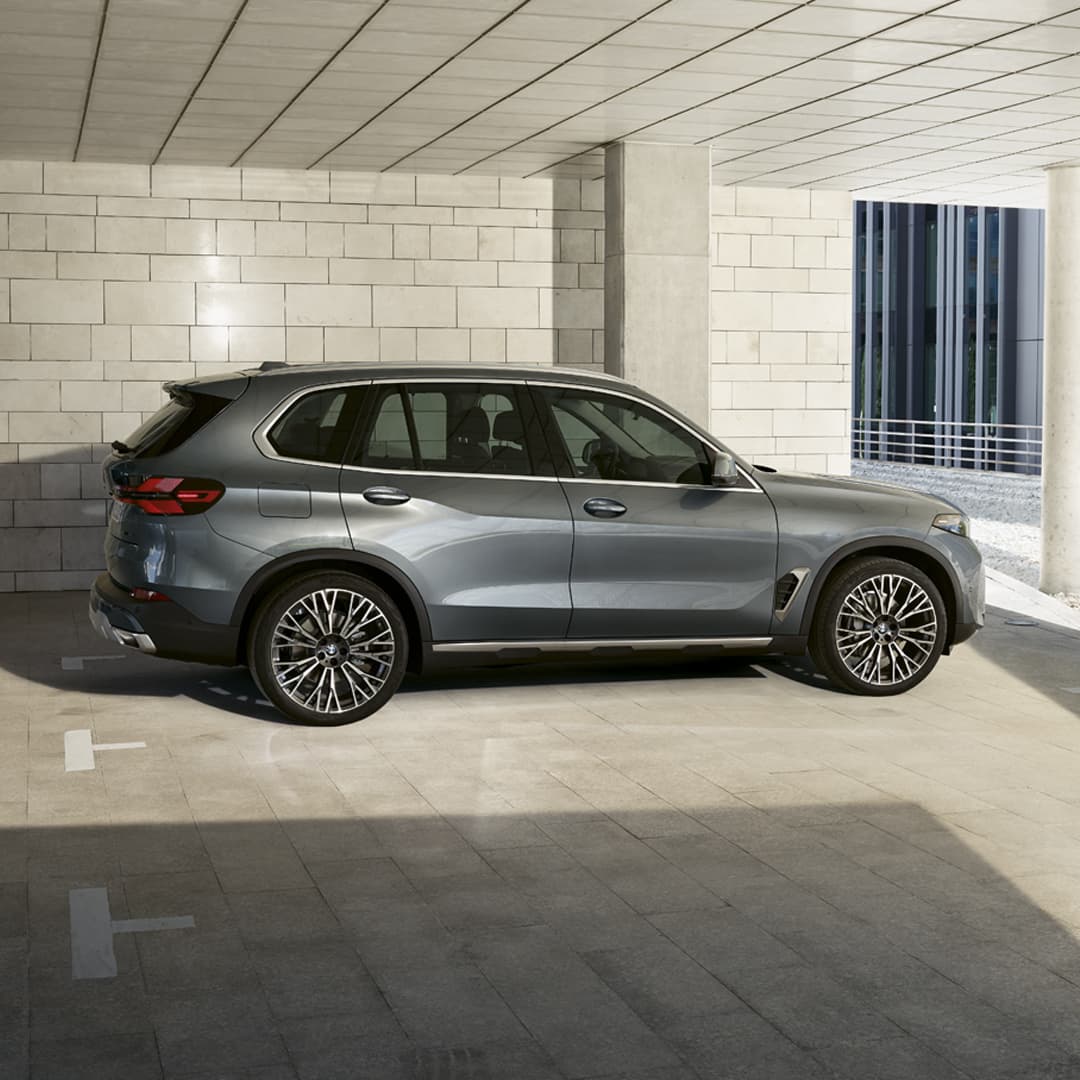 Introducing the BMW X5. A refreshed exterior with a striking new kidney grille design creates a more commanding presence. Now available to order for 241 at Kearys! Discover the full range on kearysbmw.ie Call us on: 021 500 3600