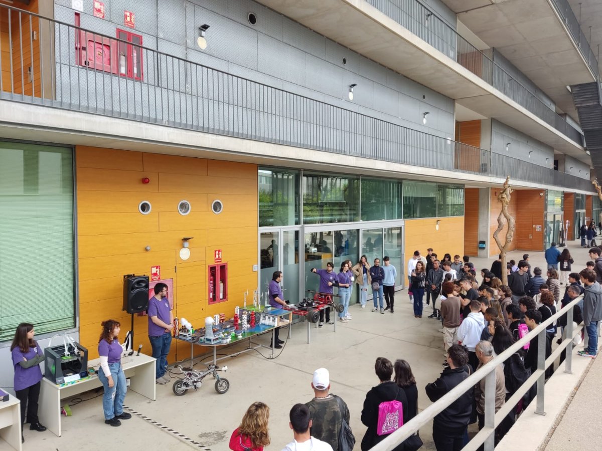 URBots's tweet photo. 🤩 El nostre 2023 a Urbots 🙌

🥳🥳 Ha sigut any que volem agrair profundament a Quercus, per tot el seu suport i el seu patrocini de l'associació 🙌🤩 https://t.co/p1z9n1dVr5