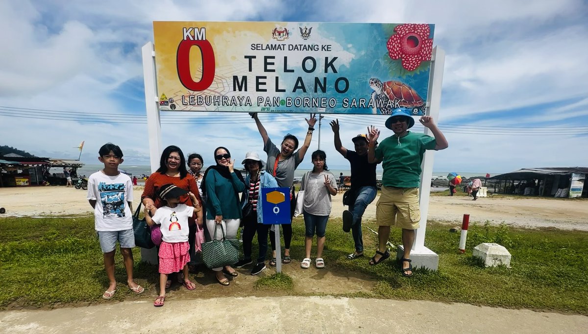 arininc's tweet photo. The start of Pan Borneo at Sarawak 0km 📍Telok Melano, Sematan 81km from Bau. https://t.co/2wPxhuAm0M