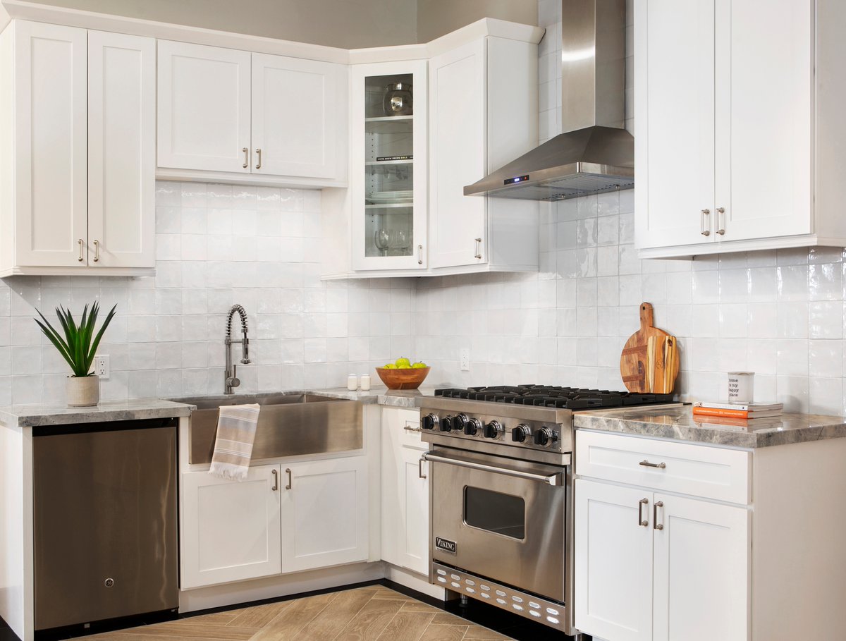 Arizona Tile tweet media