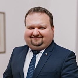 Petr Macinka tweet media