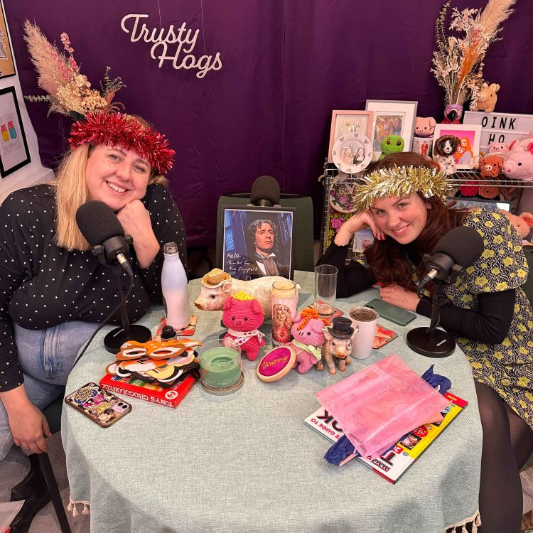 Comedypodcastde's tweet photo. Comedy Podcast of the Day

@TrustyHogs
@HelenBaBauer
@CatherineBohart

[Trusty Hogs] Ep114. CHRISTMAS SPECIAL!  🅴 #trustyHogs 
https://t.co/XZXasugRJN 

#TrustyHogs https://t.co/YZLd8lvhts