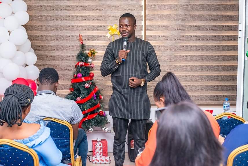 rpi_homes's tweet image. Pictures from end of the year party of @_#baayprojects Our Principal Partner

What a great time we all had😀✨

#BaayProjects #EndOfTheYearParty #RealEstate #Epe