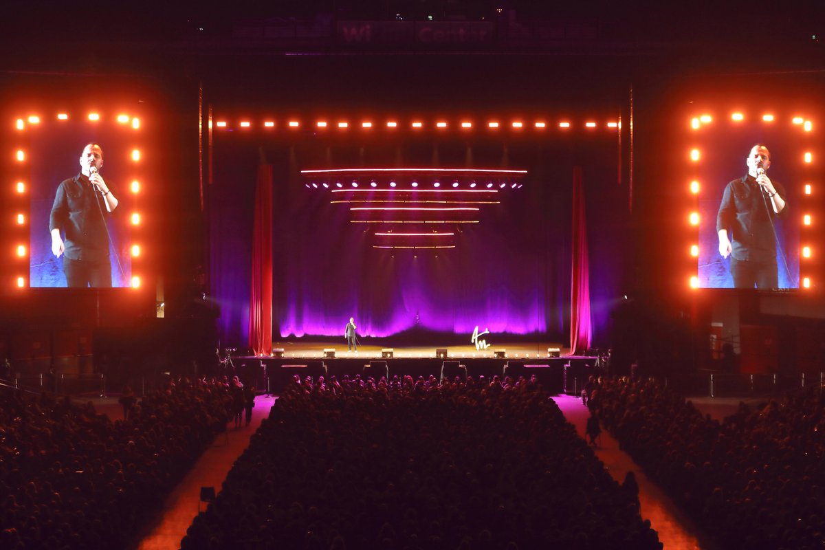 MovistarArenaEs's tweet image. ✨ Brillante @angelmartin_nc en el #WiZinkCenter. ¡Aquí las mejores imágenes de su show de ayer, #PuntoParaLosLocos!

📸 @OscarLfxStudio