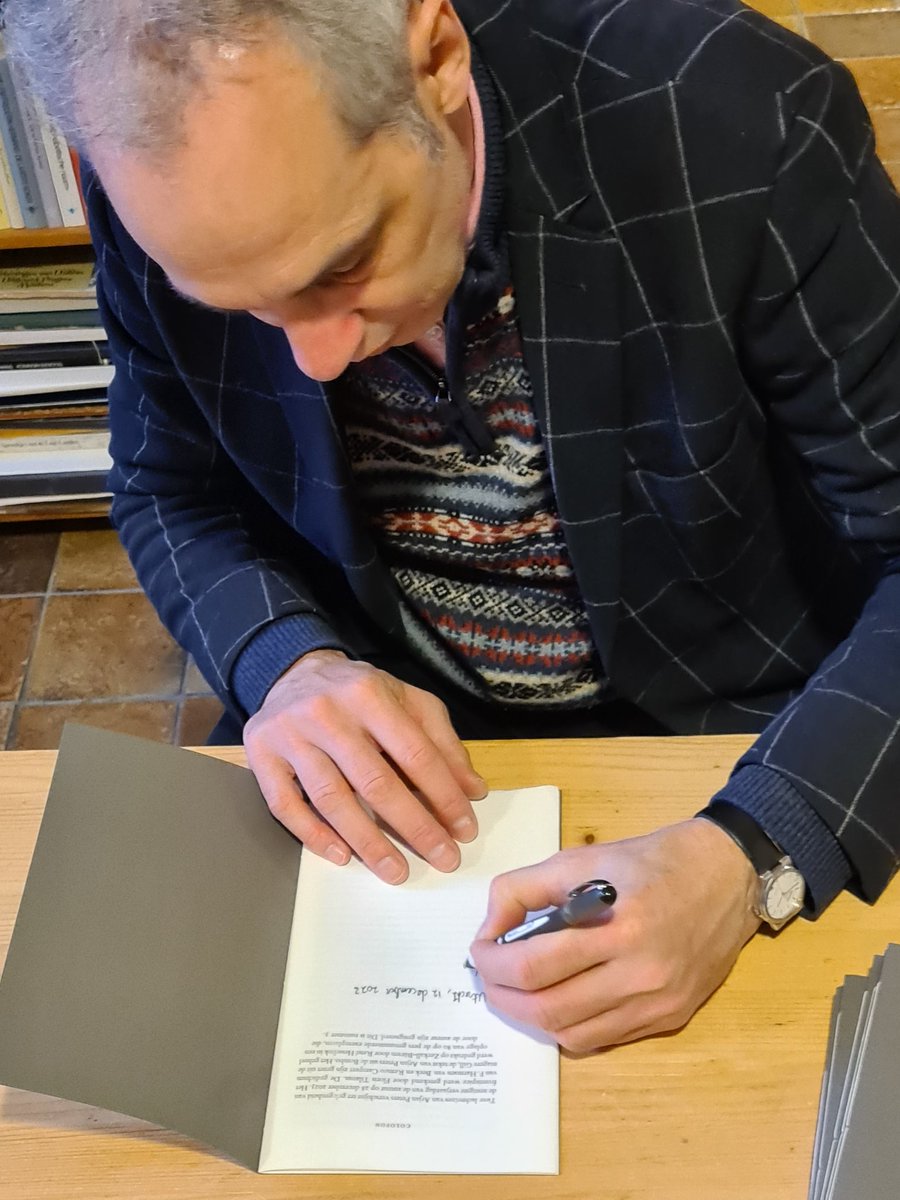 AdrianusPeters tweet media