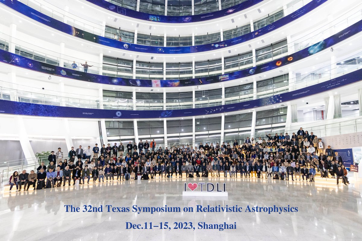 karmapolicedies's tweet photo. #TexasSymposium group photo at the central spherical hall of #TDLI, surrounded by the spiral stairway of the #HeavenlyQuestions #天问长卷 https://t.co/WxtUQb2jZg