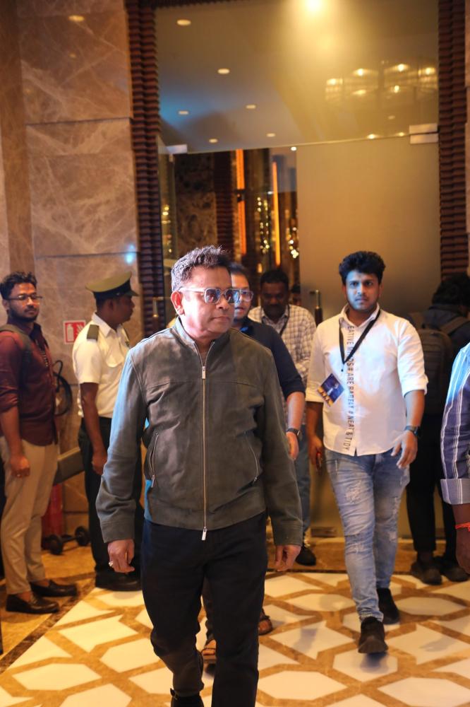 ARRahmanfever's tweet photo. 🎬 𝐀𝐲𝐚𝐥𝐚𝐚𝐧 🎶 𝐀𝐮𝐝𝐢𝐨𝐋𝐚𝐮𝐧𝐜𝐡

#arrahman https://t.co/XKgPLKfNw9