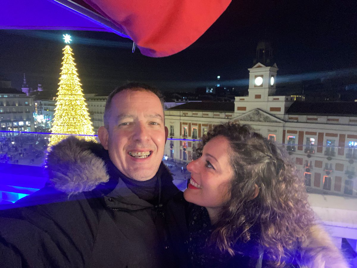 IsabelGuerraP's tweet photo. @albertochicote unos torreznos que sorprenden y unas vistas y trato inmejorables en @PuertalsolMad otra Navidad de 10 en tu casa!! https://t.co/3Ot6DfFfnG