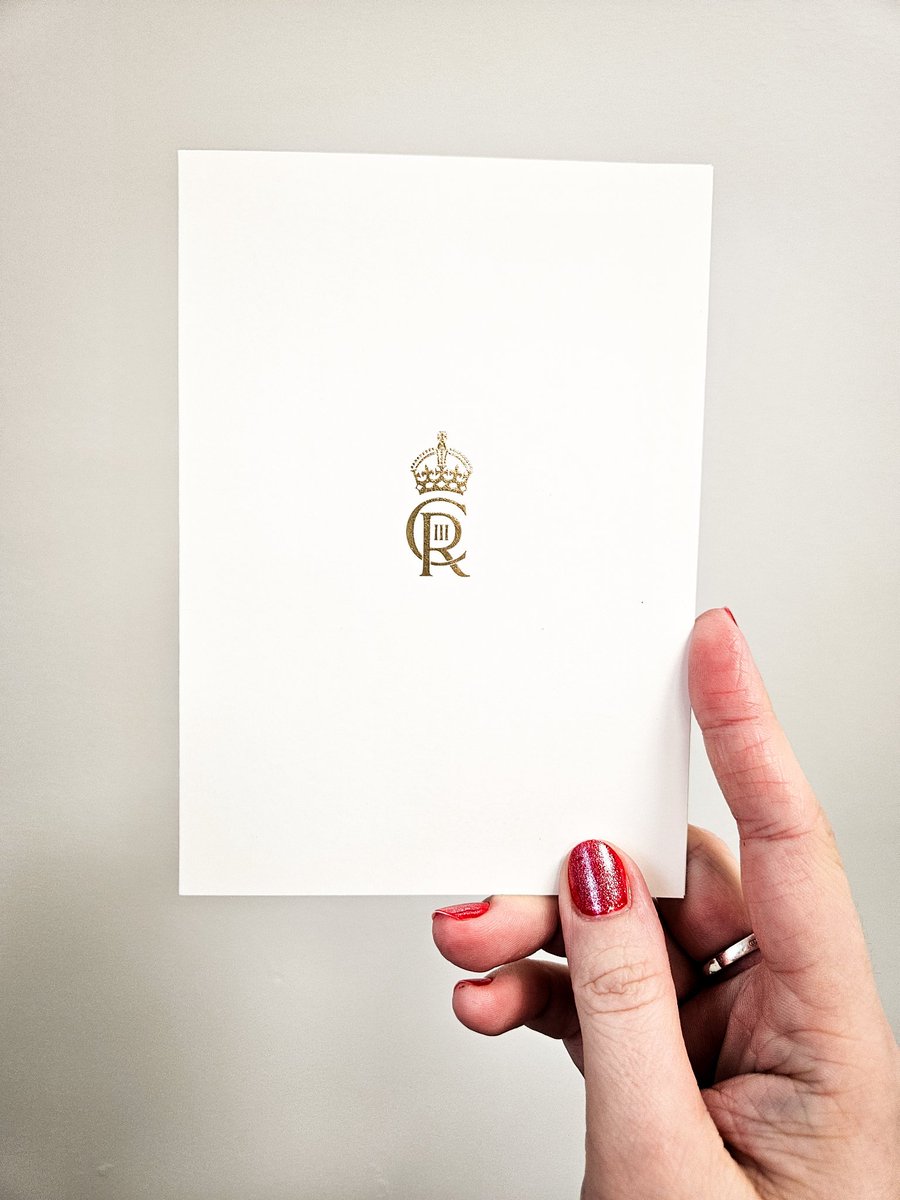 Krol_Zaczytana's tweet photo. A royal reply that just came in. A thank you note for sending birthday wishes to the King.
#kingcharles #kingcharlesiii #royalreply #royalmail https://t.co/oLHr2By5ne