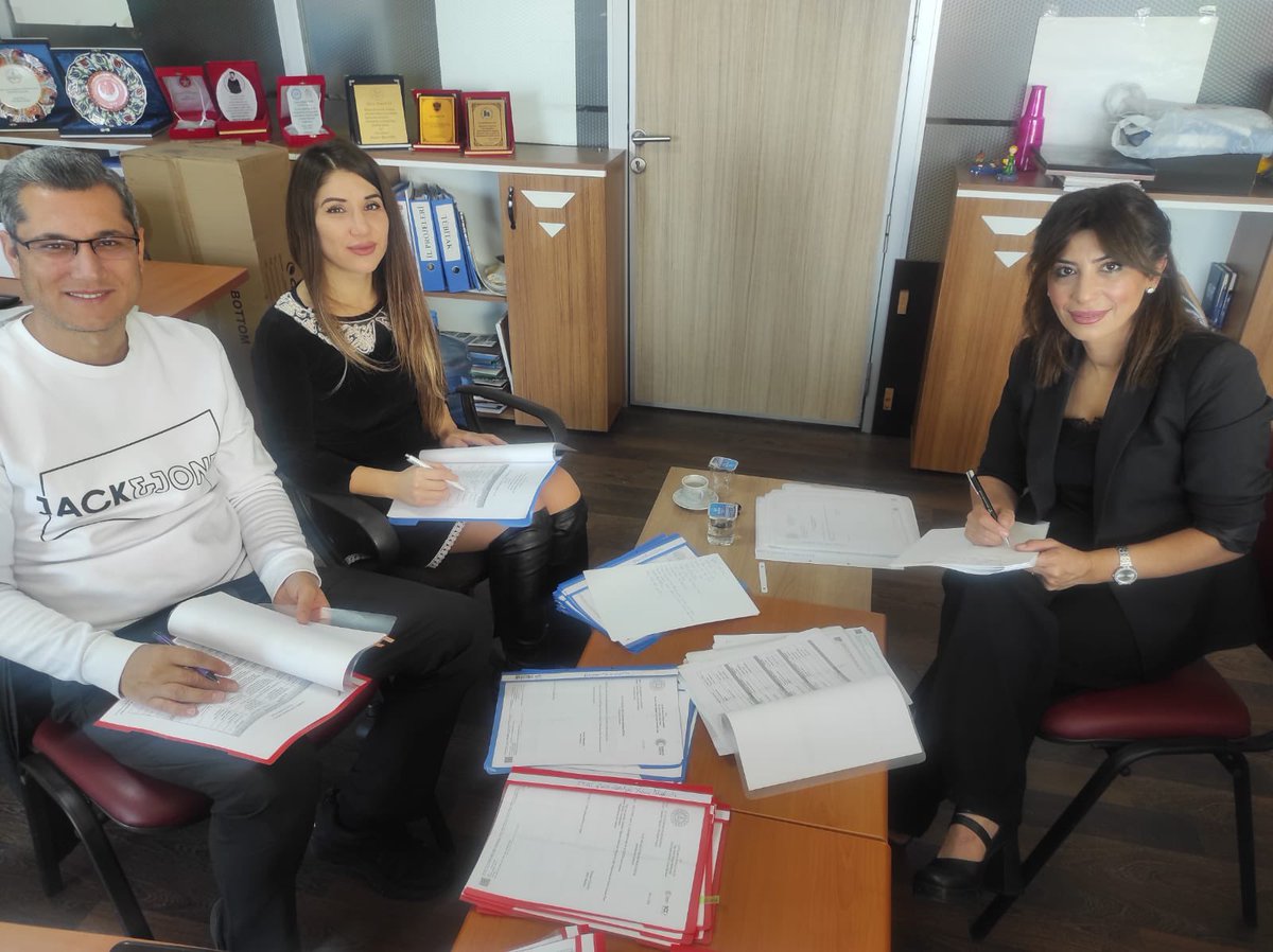 Öğrenci Meclisleri Projesi kapsamında okullarin eylem planları ilçe komisyonu tarafından incelenerek iyi uygulamalar değerlendirildi  <a href="/TC_istanbul/">TC İstanbul Valiliği</a> <a href="/istanbulilmem/">İstanbul İl Millî Eğitim Müdürlüğü</a>   <a href="/avcilarkaymakam/">Avcılar Kaymakamlığı</a> <a href="/avcilarmem/">avcilarmem</a> <a href="/CevatDervisoglu/">Cevat Dervişoğlu</a>