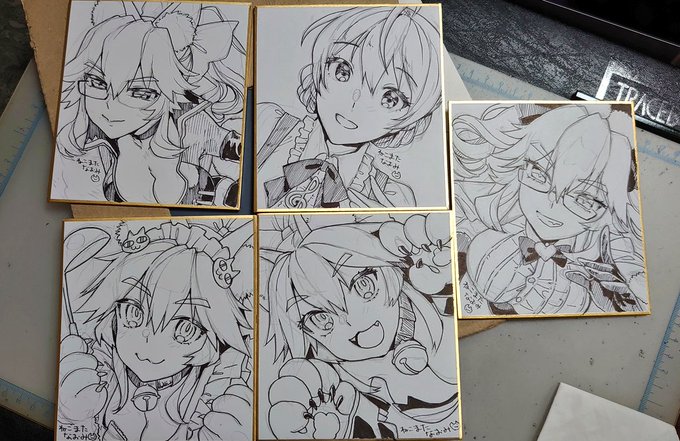 コミケに持っていく直筆ミニ色紙50枚突破できそうですわ 