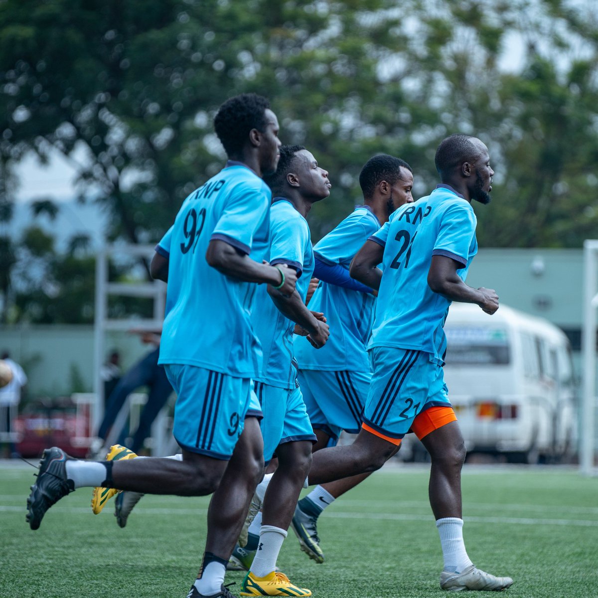 rwanda_magazine's tweet photo. Le messager Ngozi y'i Burundi yatangaje ko ifitanye umukino wa gicuti na Police FC yo mu Rwanda
Umukino uzabera i Kigali ,Ku ya 07 Mutarama 2024
#rmupdates https://t.co/gE5nwpyfmD