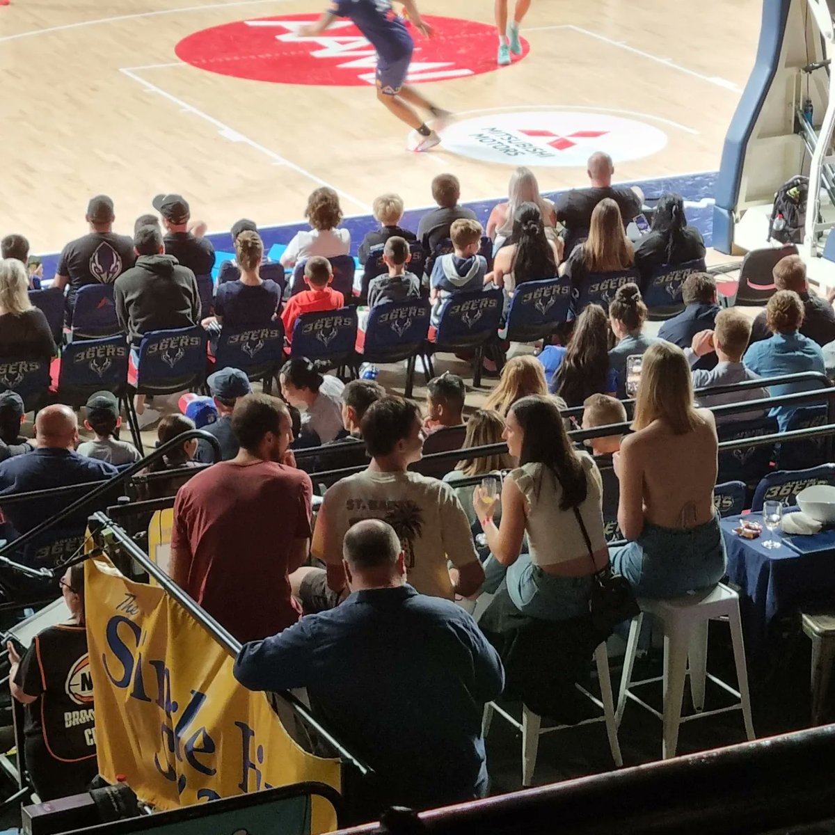 AccessibilityLJ's tweet photo. @craighutchy We've come from Melbourne to cheer on our #Wildcats #PerthWildcats #RedArmy #RightBehindYou #GiveUsAWave https://t.co/wgqSnnmMNl