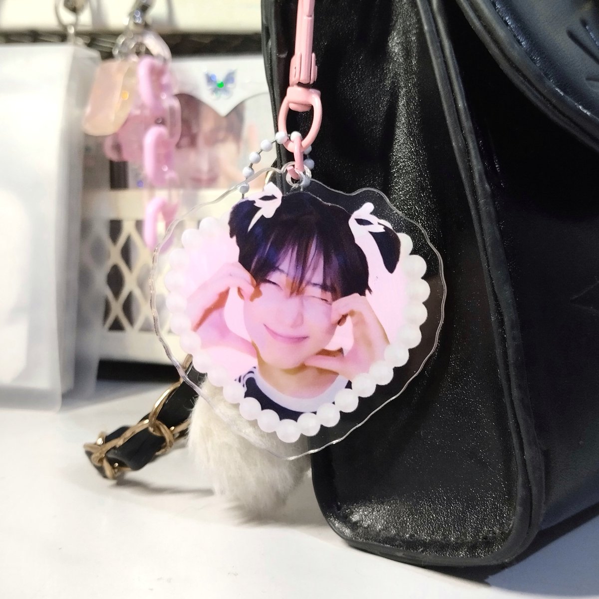 __snwoo's tweet photo. ๐ ๐ป๐ถ๐
๐
๐ ๐๐ถ๐พ๐ : #eunmails โ
ใฝ.
sunoo pig tail keyring is finally home ๐
hi, whoever you are na nag pa-sdm for me, please know that i really appreciate itโi'm vv thankful ๐ฅน & to @jngsngcartz ty for bringing this cutie to me safely.
แน โ #happymailsfromae โ ๐ https://t.co/0I0JJfq3cf