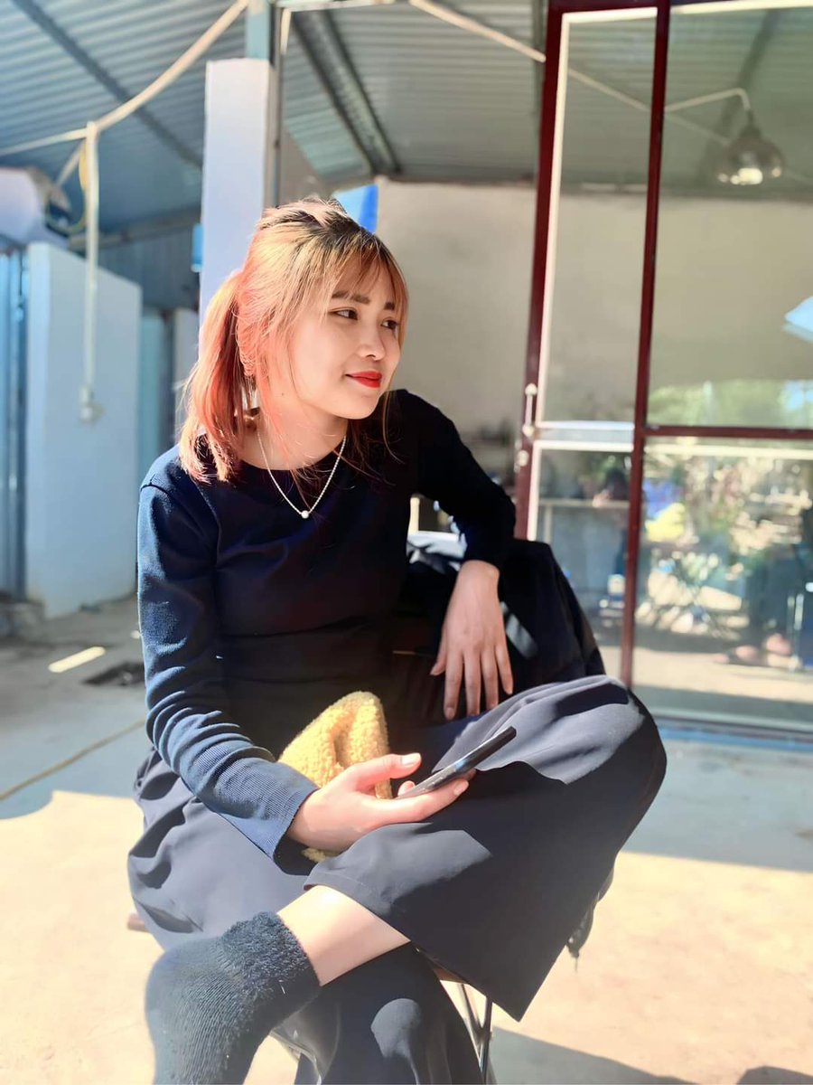 Thaouyen8891's tweet photo. Hold #1000Sats sẽ pumd 30% - 50%. Nhanh nhanh ae ơi. Đã vào hàng,...
Anh em dữ chặt hệ #Al nhé chuẩn bị #Base list coin hệ #Al lại bay cuối tuần https://t.co/jedSlEILb1
