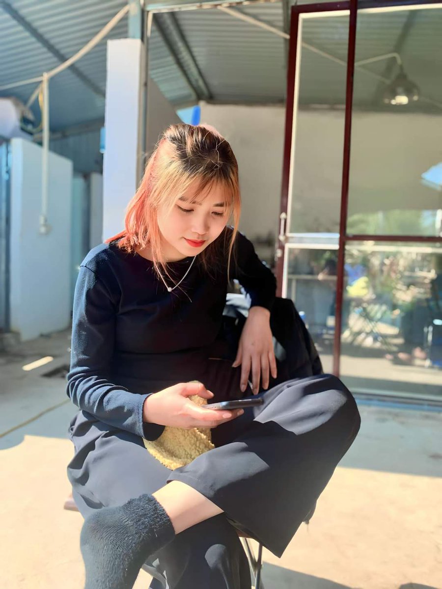 Thaouyen8891's tweet photo. Hold #1000Sats sẽ pumd 30% - 50%. Nhanh nhanh ae ơi. Đã vào hàng,...
Anh em dữ chặt hệ #Al nhé chuẩn bị #Base list coin hệ #Al lại bay cuối tuần https://t.co/jedSlEILb1