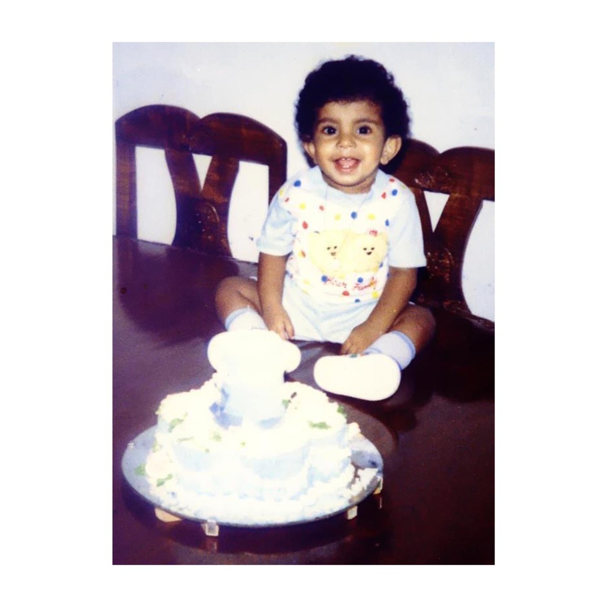 Hasinth's tweet image. A big cake day for me! ❤️🎂😍🍾🥂🔥