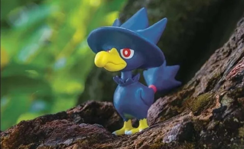 zenkert55's tweet photo. Not a day without a @yukayuka #Morii #Pokemon illustration. Today it's this fellow hiding in a tree near you.
#Murkow https://t.co/twL0FhvMTT