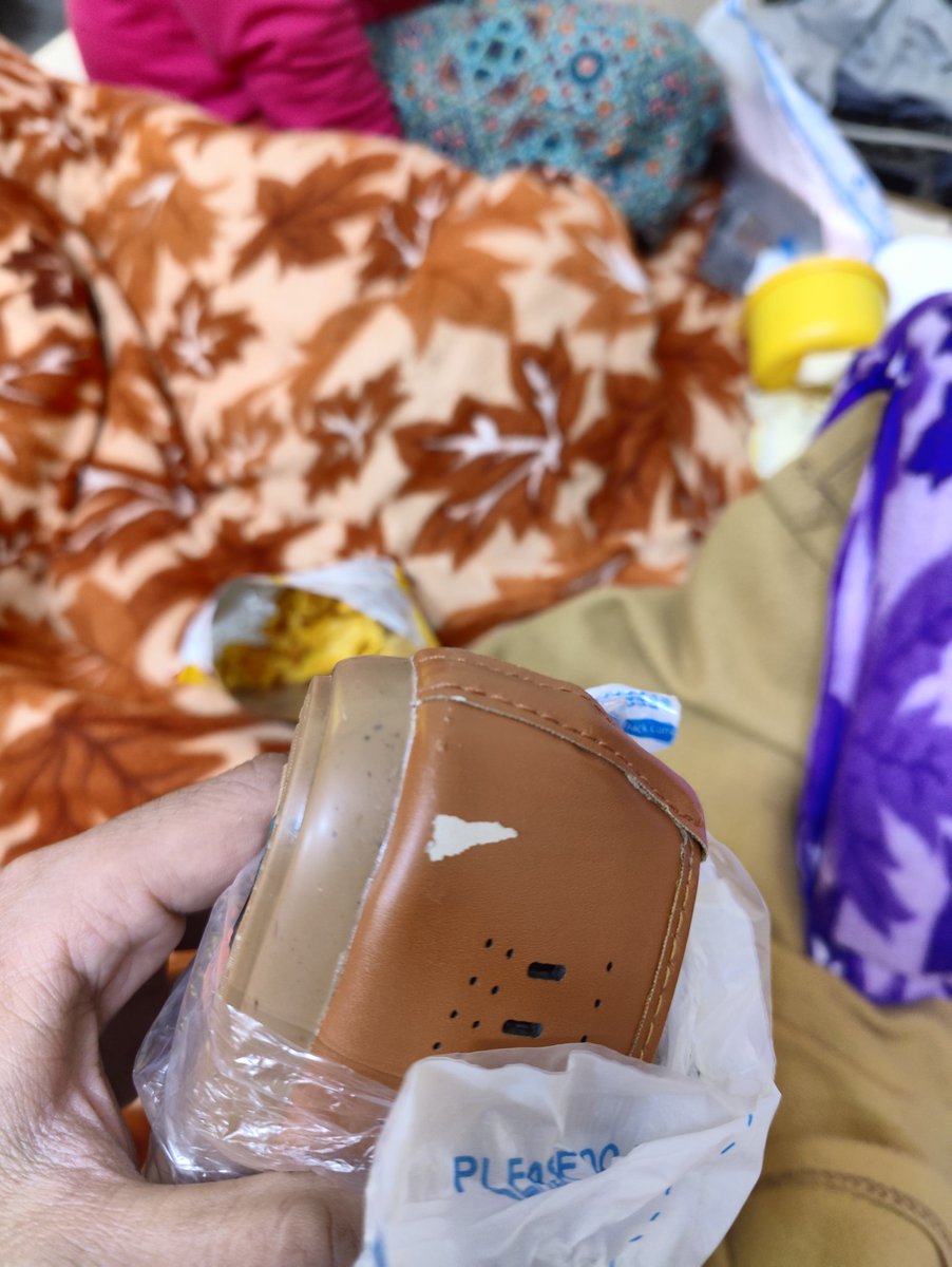 AkashChat109's tweet photo. Useless Flipkart support system.
Received damage product and no to at Flipkart support centre.
@Flipkart , @flipkartsupport https://t.co/Pwm0IjQyn7