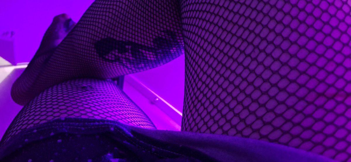 CopyVR's tweet photo. It's hoooottt, could be hotter with you, >~< https://t.co/D4Dn8mY27o