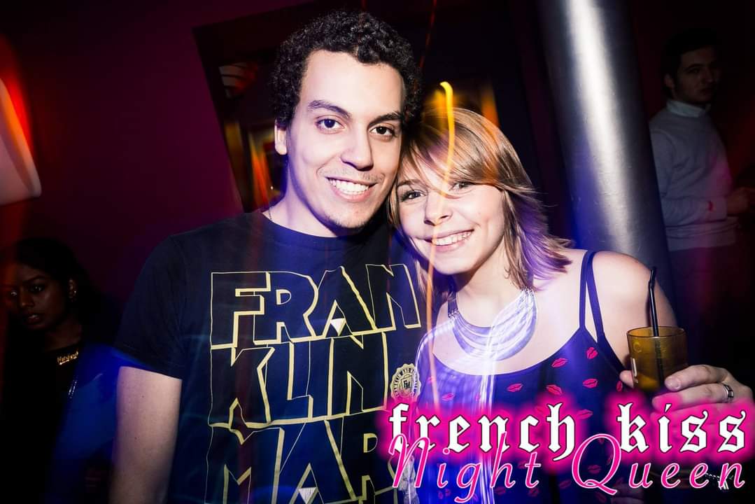 Elixia21's tweet photo. Aujourd'hui ça fait 10 ans que je sors avec cet homme formidable qu'est @MrOletea. Un thread serait trop court pour décrire à quel point il est mon pilier. Mais sachez que je suis extrêmement chanceuse de l'avoir et que je l'aime énormément ❤️ c'est celui que je préfère sur terre https://t.co/6E3o0e12GB
