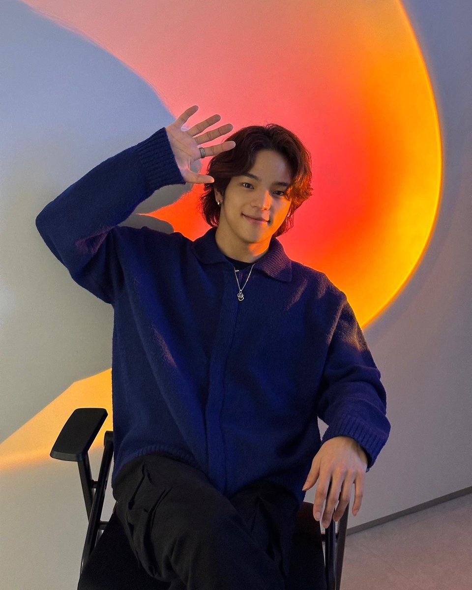 김우진 KIM WOOJIN tweet media