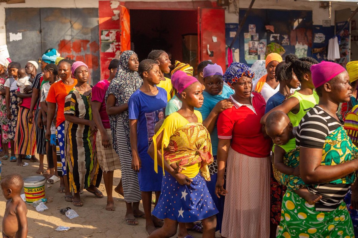 StarlightFound1's tweet image. #StarlightFoundation #TripleAGroupe #HoldMyHandsFoundation #LetsFeedTheStreetTogether #MerryChristmas2023 #SupportUsToday #NGO #Kids #Children #SayNoToStreetism #StreetConnectedChildren #CreatingImpact #LightingPaths #TransformingLives
#Thankful #Gratitude