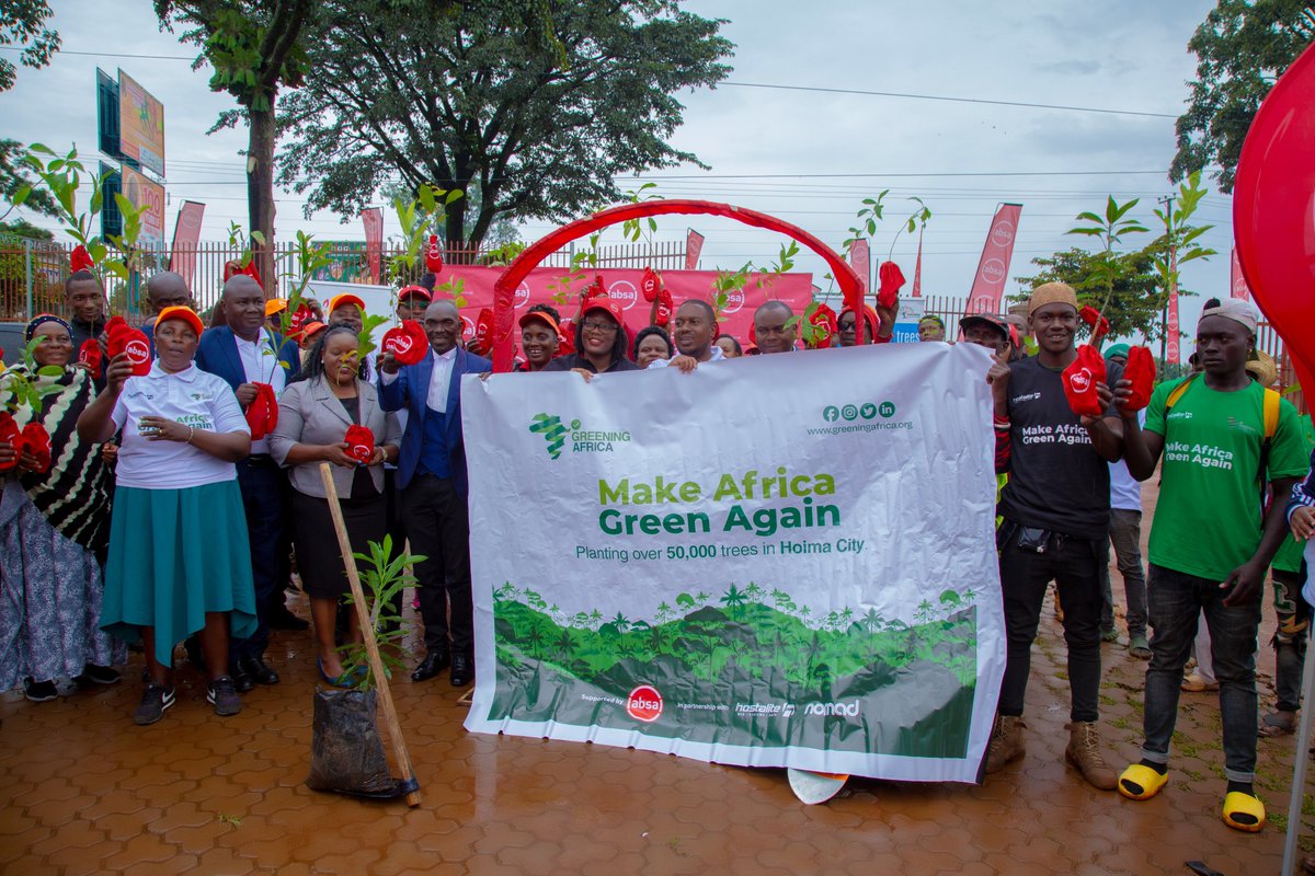greeningaf's tweet photo. Supporting businesses committed to #sustainability! 
Who has been your favorite #eco-conscious brand this year?
 Let's share and spread the green love!
#GreeningAfrica #SustainabilityWins #ClimateAction #UniteForAction https://t.co/g68jYhIYif