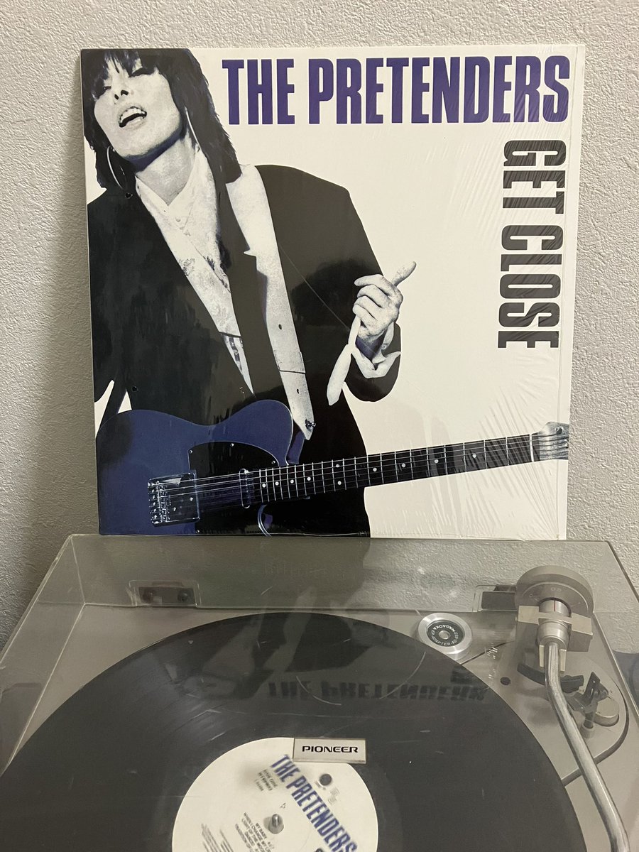 yy_sss_yy's tweet image. THE PRETENDERS

プリテンダーズのオリジナルアルバム
４枚目、ゲット・クロース 1986

ドント・ゲット・ミー・ロングは
僕の一番のお気に入りです、、、
あ〜、もうダメだ😵、眠たい😪笑

これ聴きながらおやすみなさい💤

#THEPRETENDERS 
#GETCLOSE 
#クリッシー・ハインド